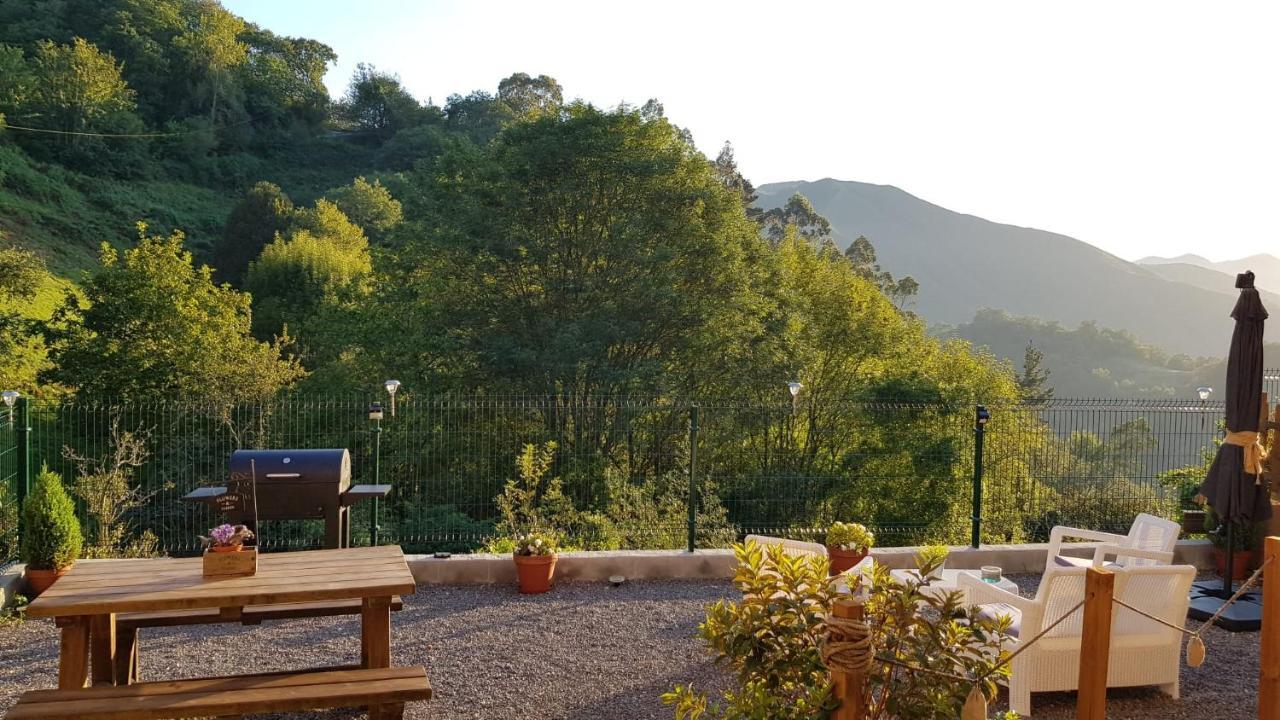 Carroceu Rural Cangas de Onís Exterior foto