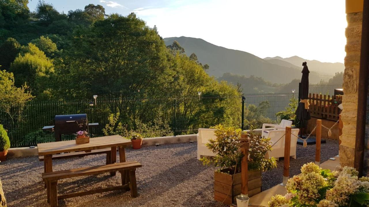 Carroceu Rural Cangas de Onís Exterior foto