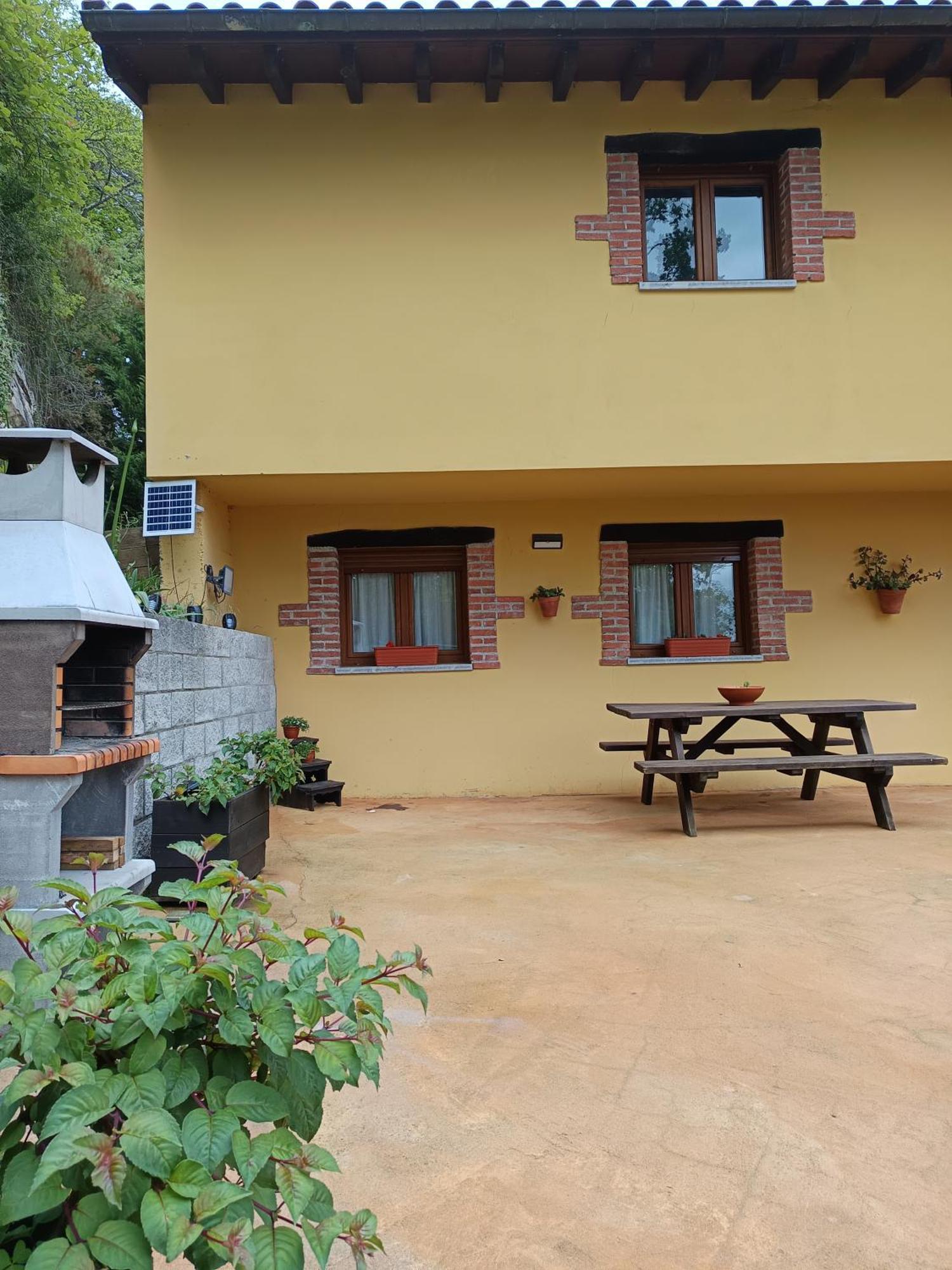 Carroceu Rural Cangas de Onís Exterior foto
